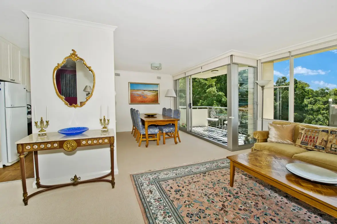 'Wakefield 3a/26 Etham Avenue 'Wakefield', Darling Point Sold by Sydney Sotheby's International Realty - image 2