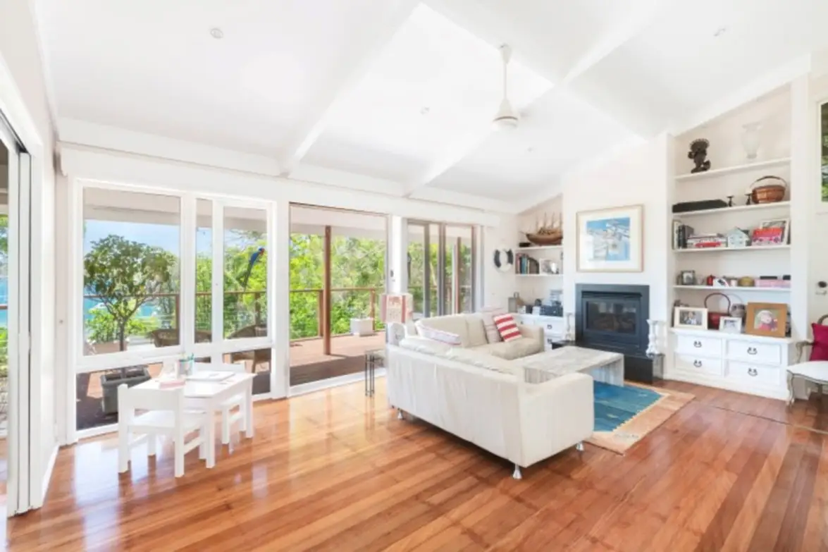 17 Cornchie Road, Church Point Sold by Sydney Sotheby's International Realty - image 2