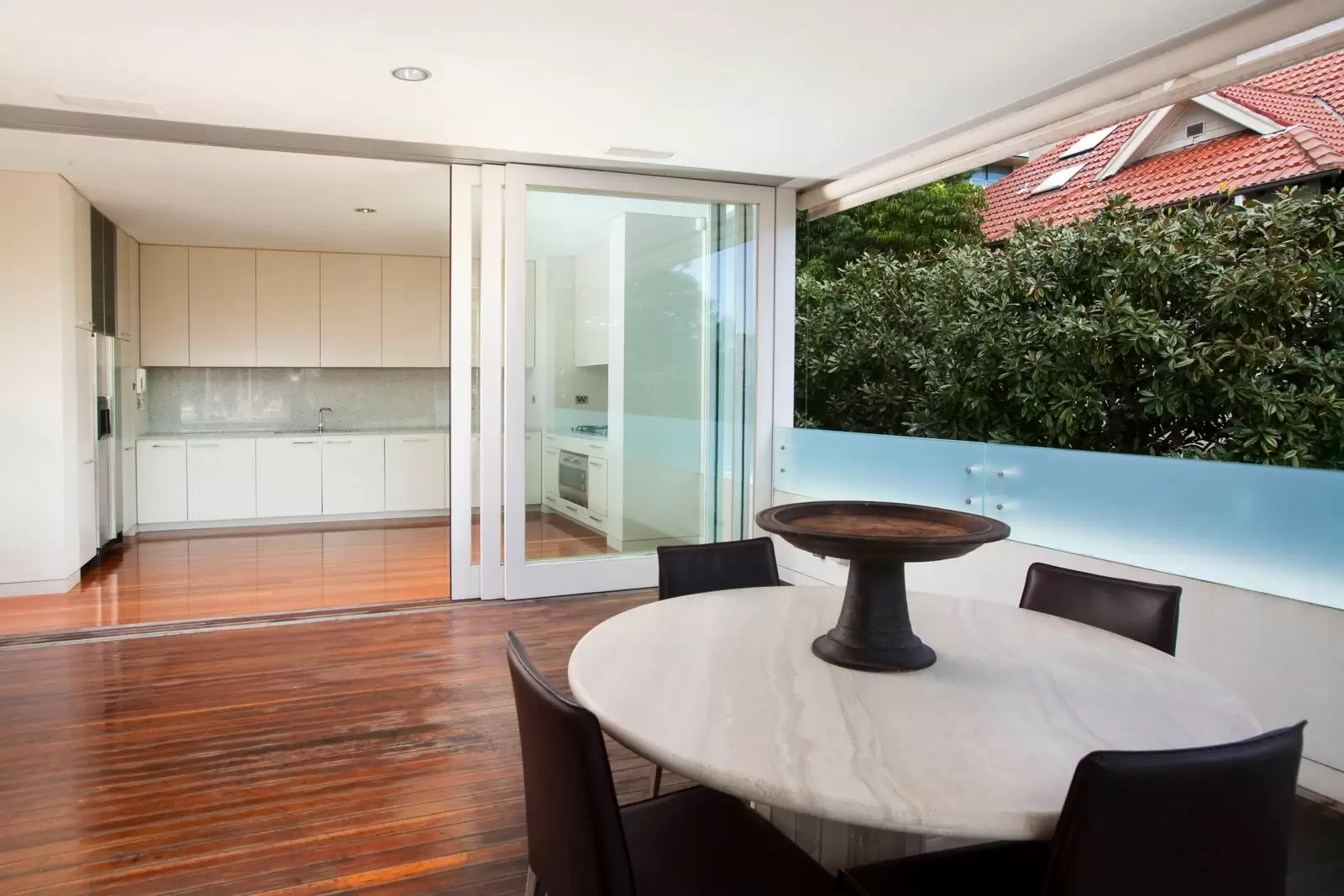4/39 New Beach Road, Darling Point Sold by Sydney Sotheby's International Realty - image 5