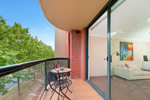 2302/177 Mitchell Road, Erskineville Sold by Sydney Sotheby's International Realty