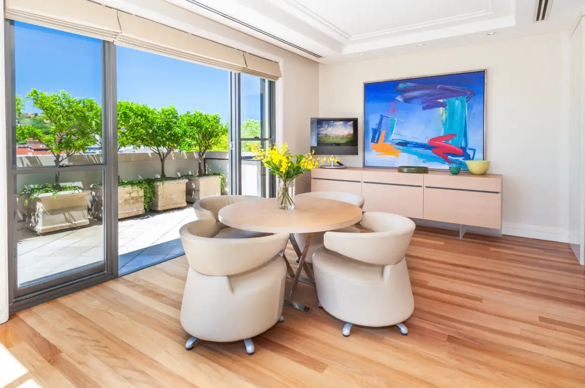 13/38 Bay Street, Double Bay Sold by Sydney Sotheby's International Realty - image 2