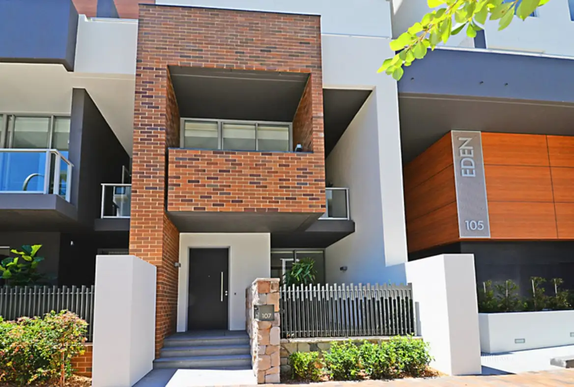 107 Ross Street, Forest Lodge Leased by Sydney Sotheby's International Realty - image 1