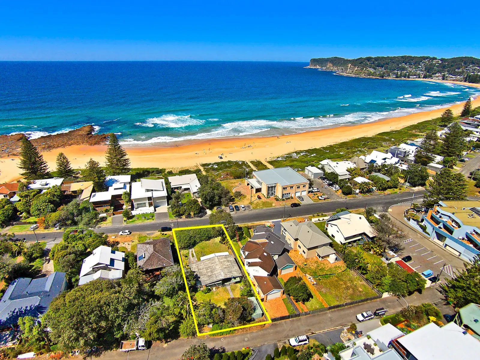 33 North Avoca Parade, North Avoca Sold by Sydney Sotheby's International Realty - image 1