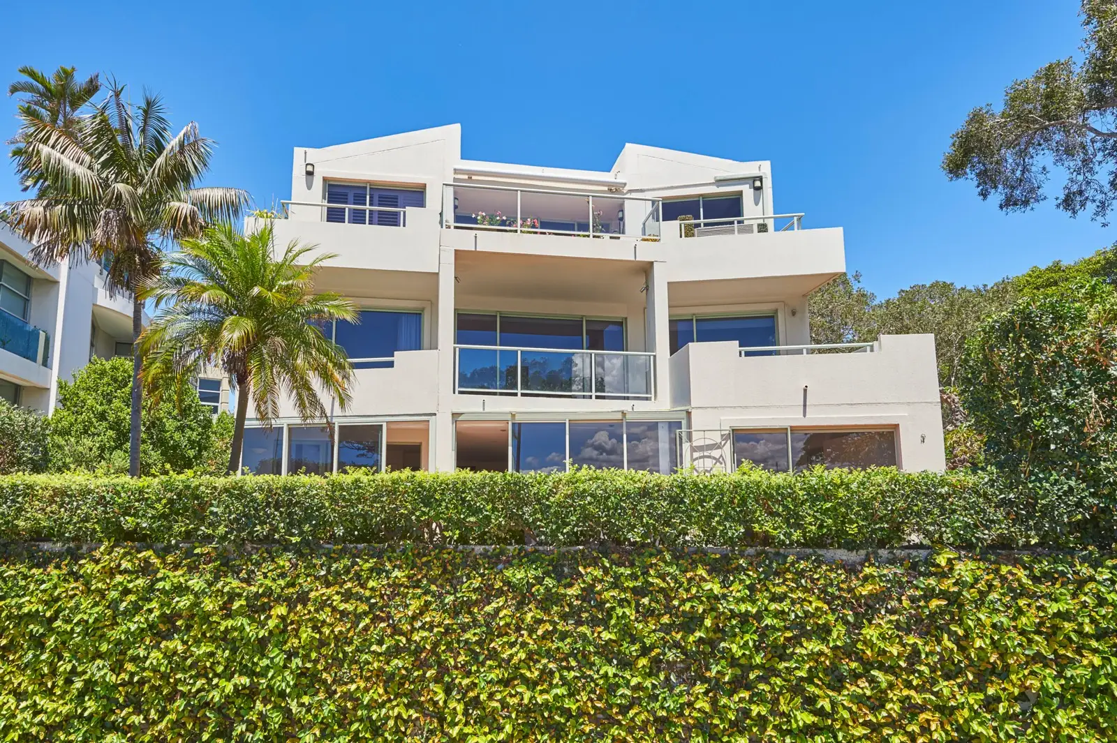 1/621 New South Head Road, Rose Bay Sold by Sydney Sotheby's International Realty - image 1