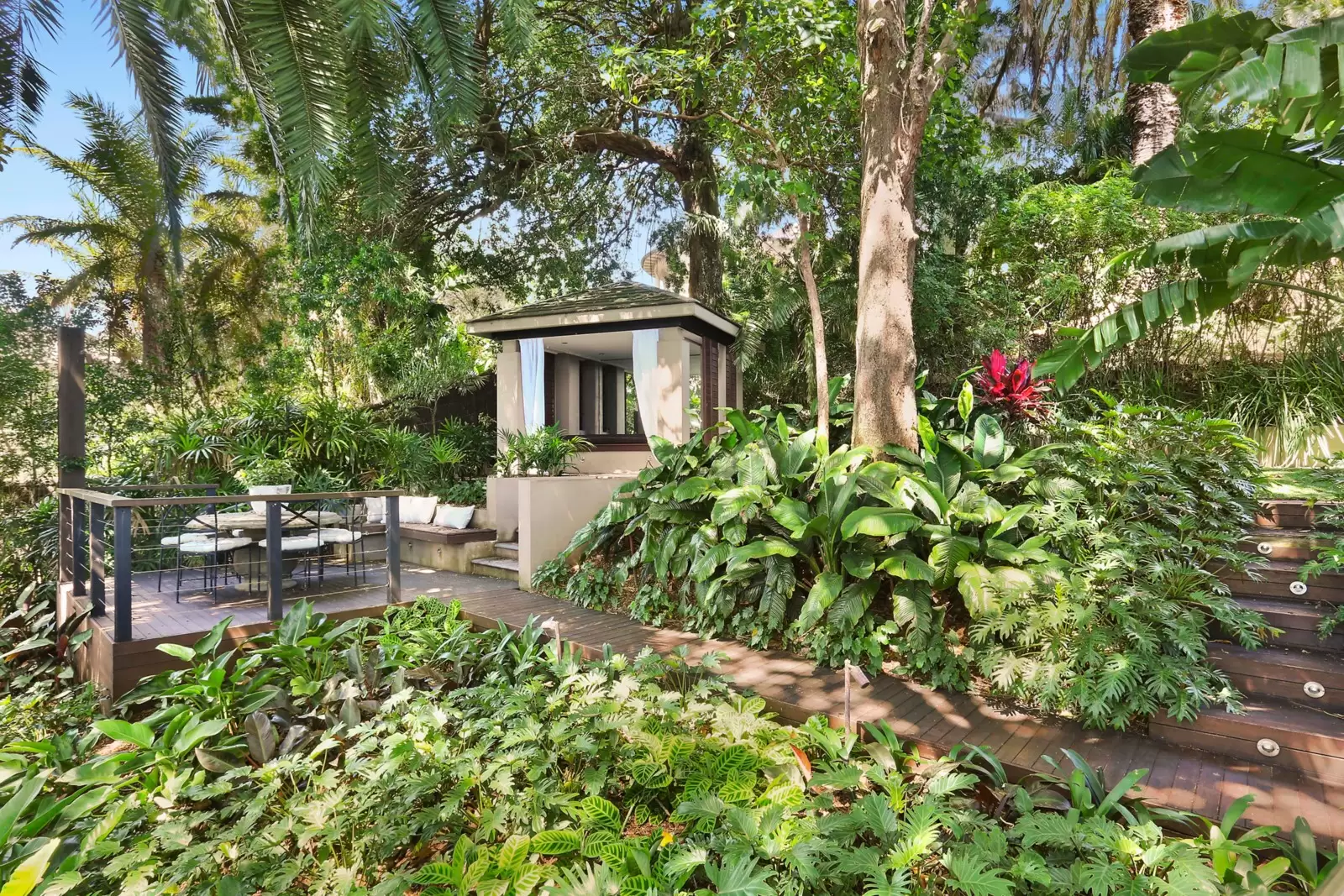 5 & 6 Mitchell Road, Darling Point Sold by Sydney Sotheby's International Realty - image 14