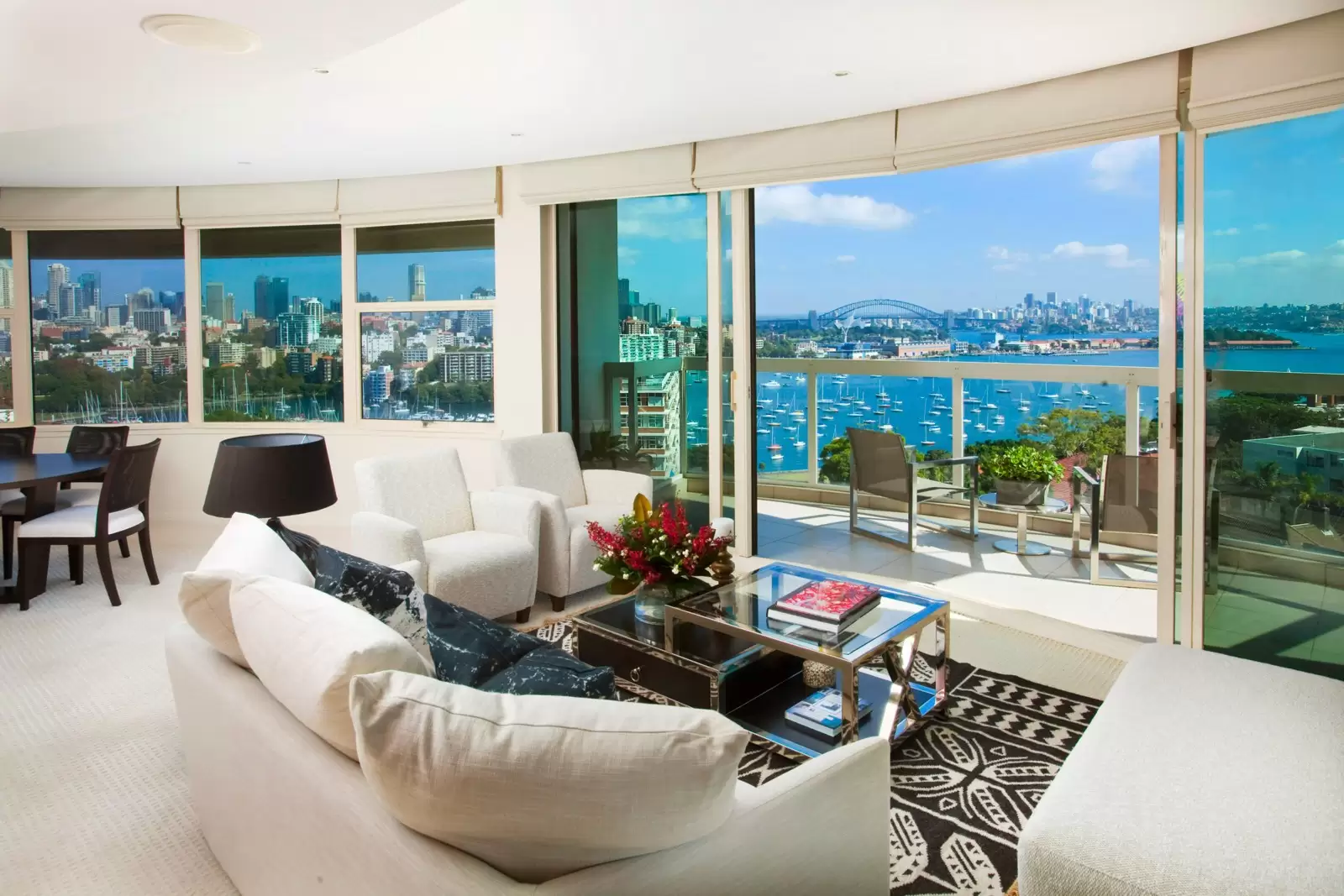 'President Towers' 7/75 Darling Point Road, Darling Point Sold by Sydney Sotheby's International Realty - image 5