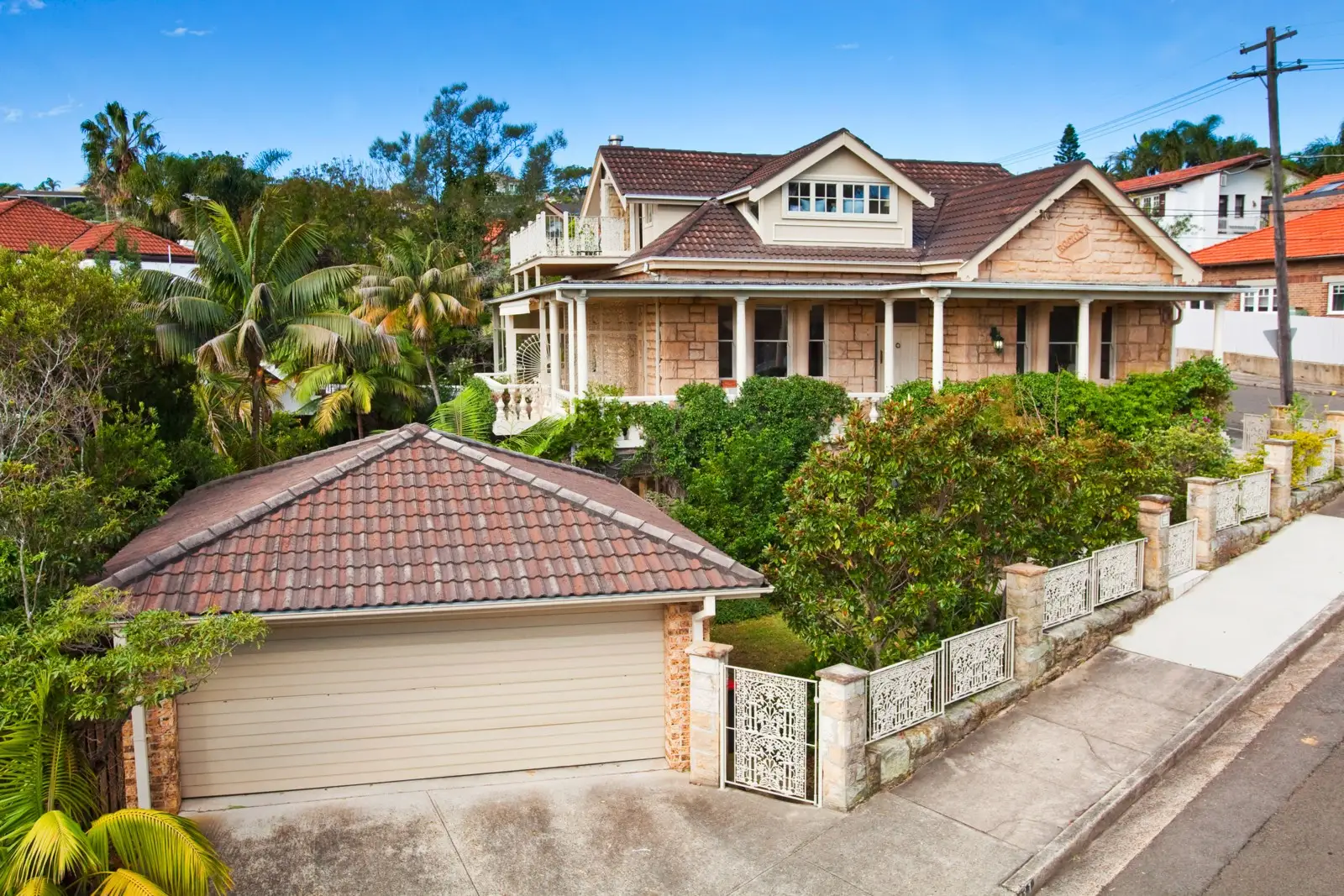31 Palmerston Street, Vaucluse Sold by Sydney Sotheby's International Realty - image 1