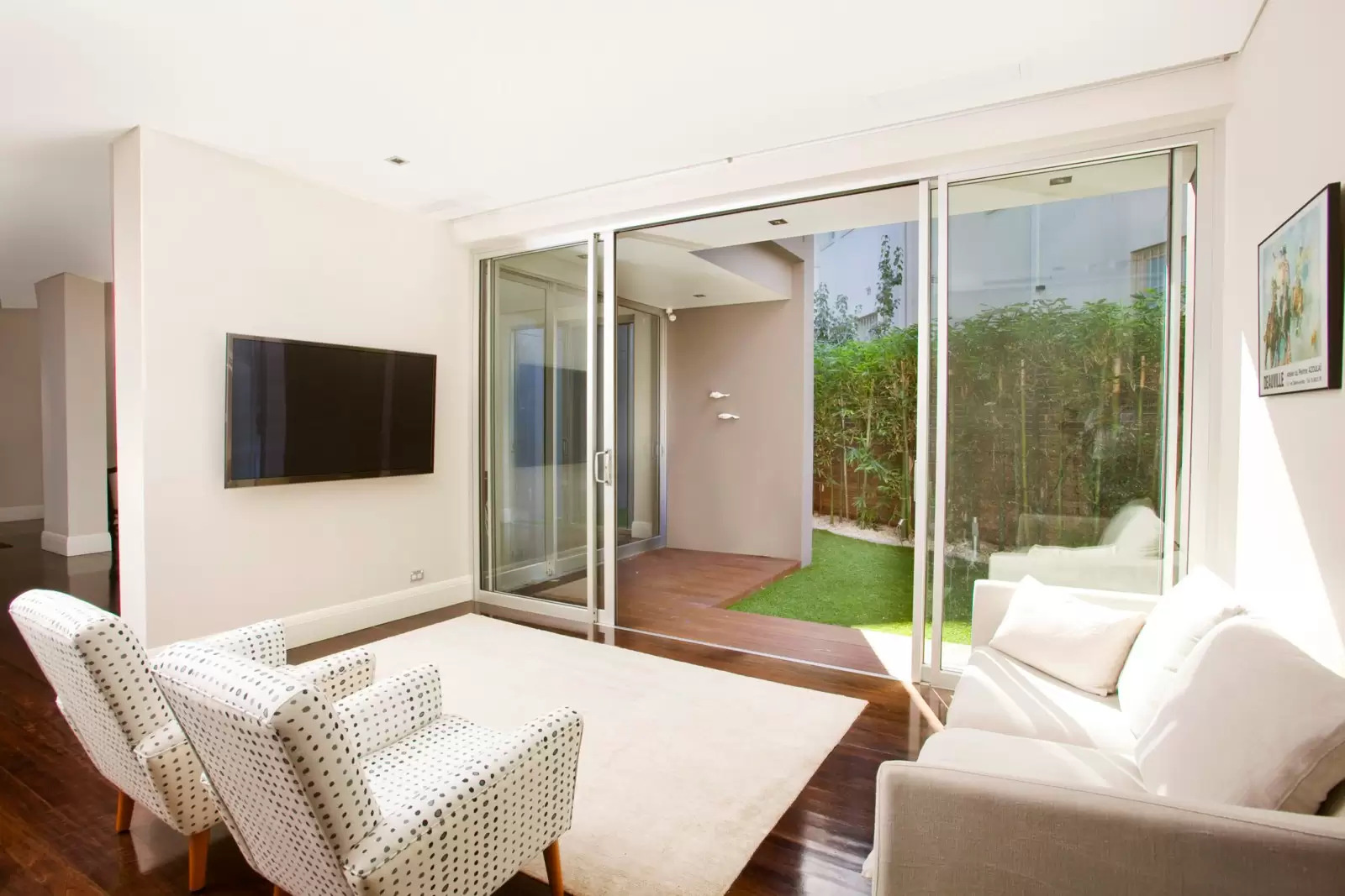2/16-18 Thornton Street 'DELAWARE', Darling Point Sold by Sydney Sotheby's International Realty - image 5