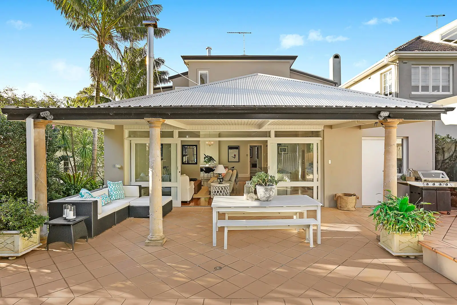 2 Georges Road, Vaucluse Sold by Sydney Sotheby's International Realty - image 2