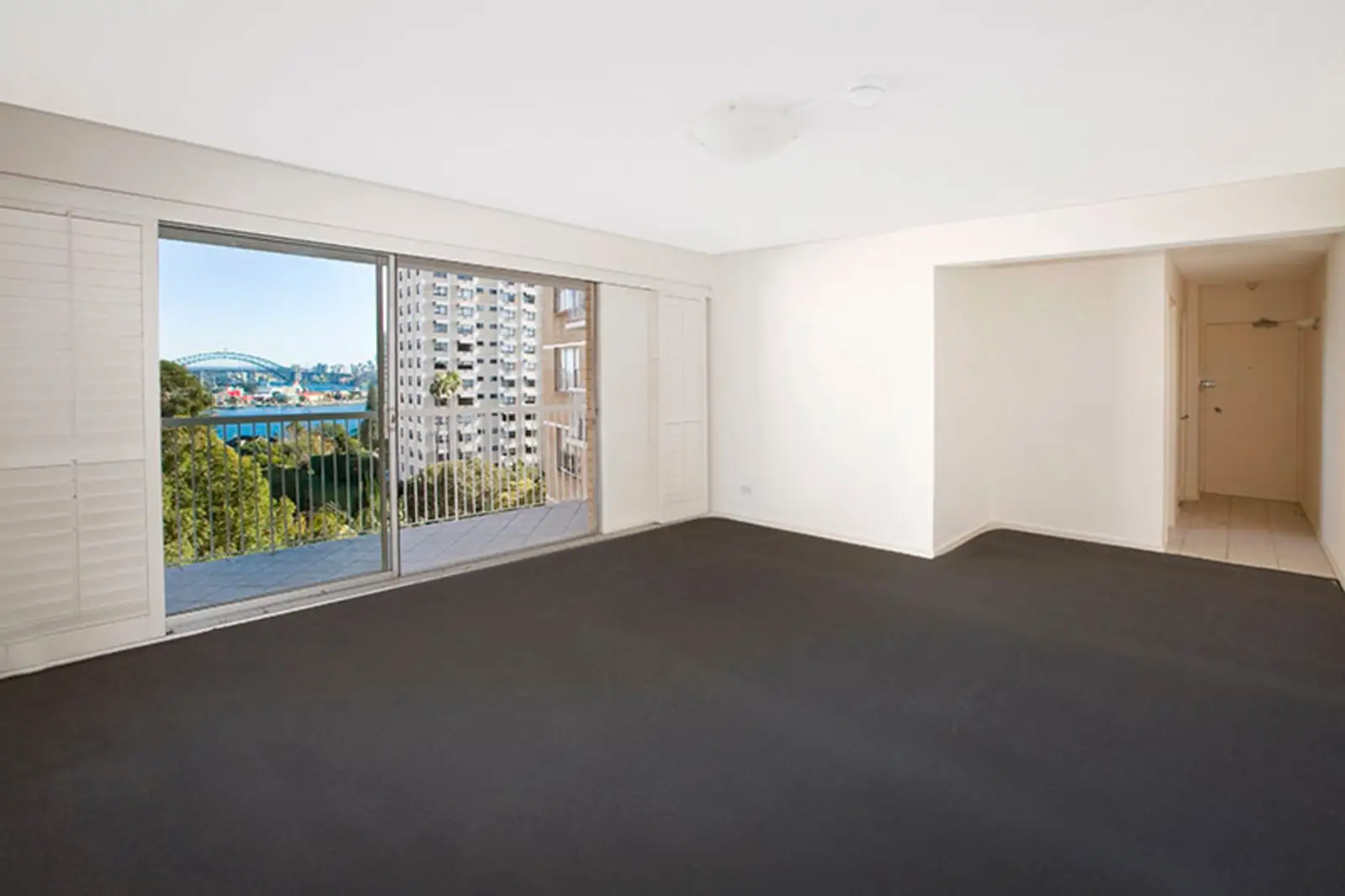 30/4 Mitchell Road, Darling Point Leased by Sydney Sotheby's International Realty - image 2