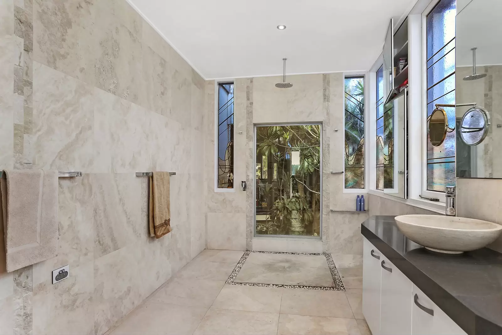 24 The Crescent, Vaucluse Sold by Sydney Sotheby's International Realty - image 10