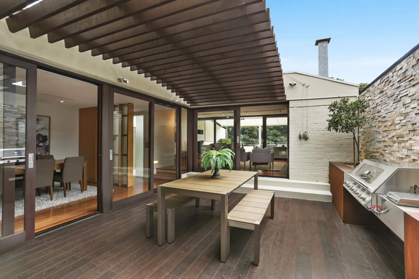3 Fig Tree Lane, Woollahra Sold by Sydney Sotheby's International Realty - image 1