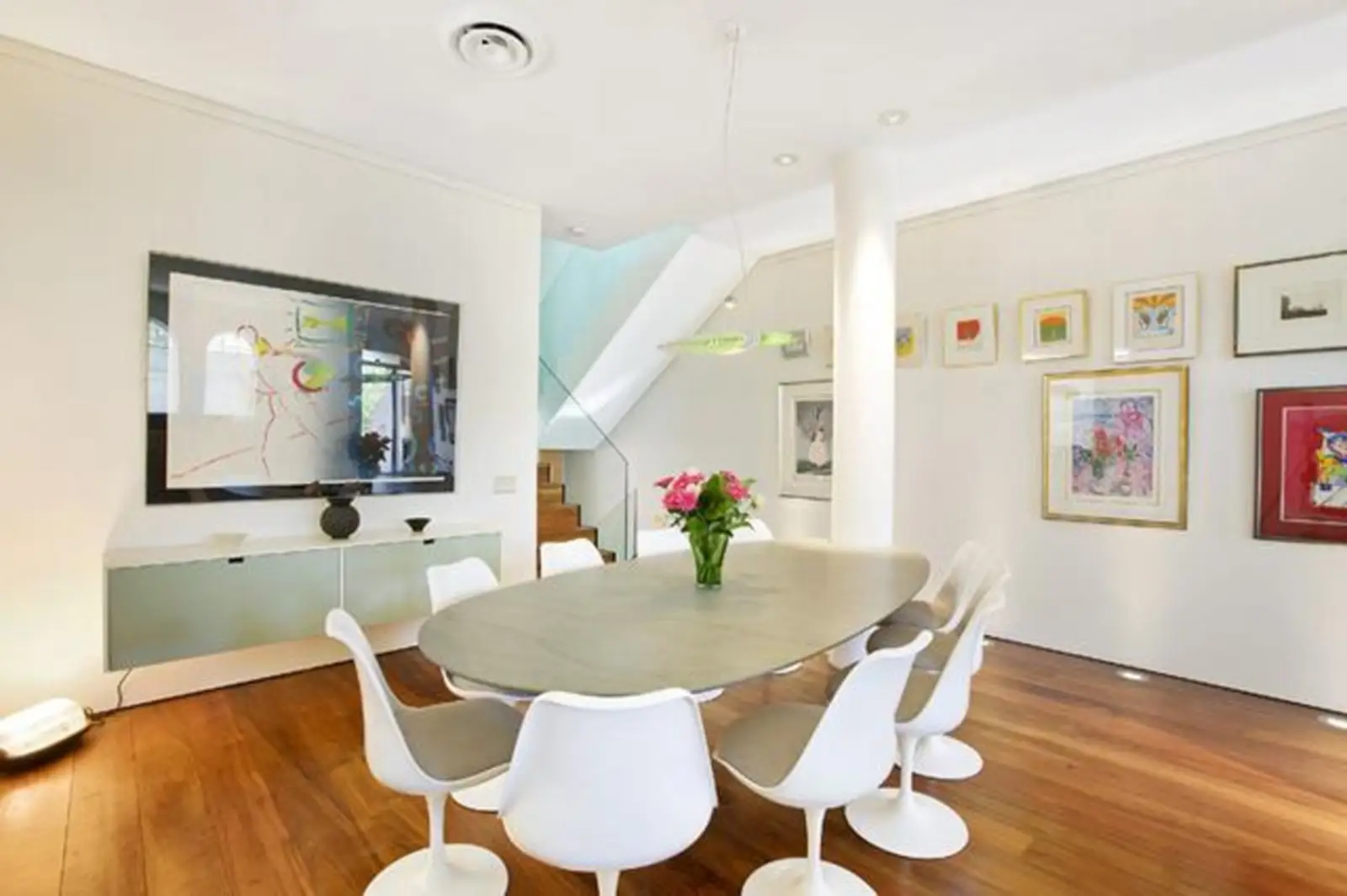 2 Waiwera Street, Mcmahons Point Sold by Sydney Sotheby's International Realty - image 3