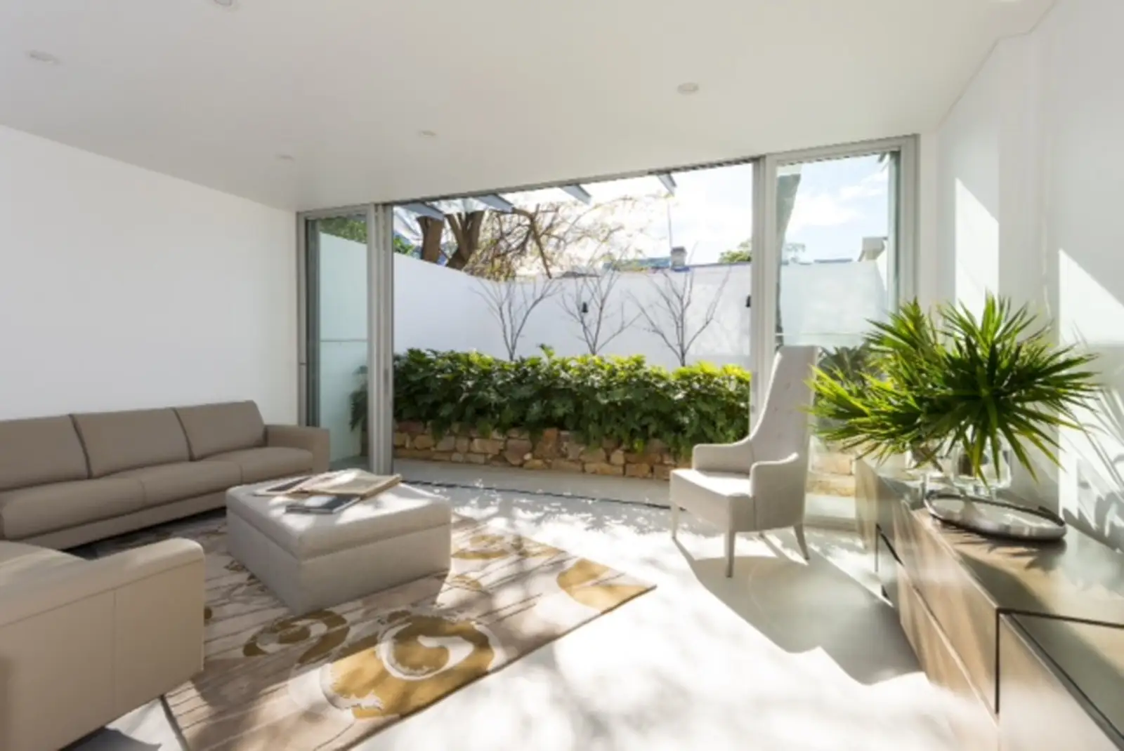 22 John Street, Woollahra Sold by Sydney Sotheby's International Realty - image 3