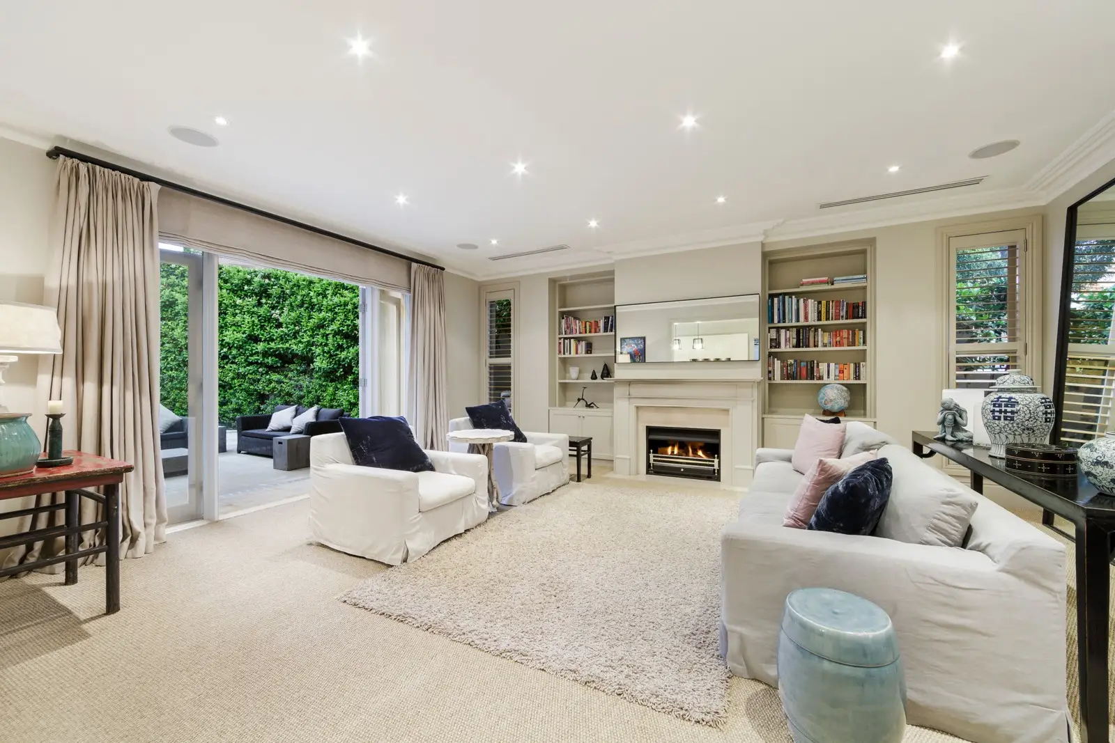 4 Kulgoa Road, Bellevue Hill Sold by Sydney Sotheby's International Realty - image 2