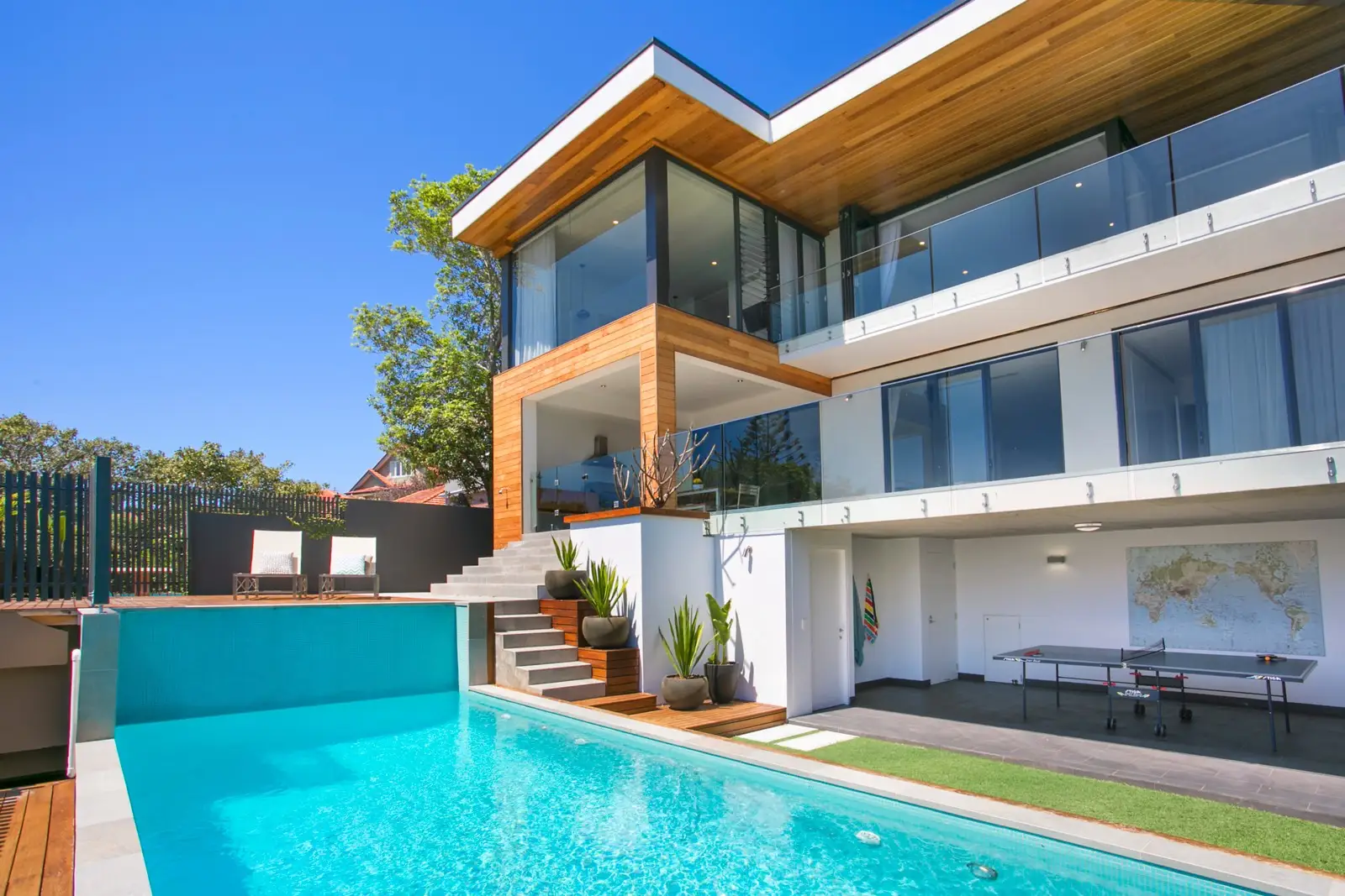 7A Fitzwilliam Road, Vaucluse Sold by Sydney Sotheby's International Realty - image 1