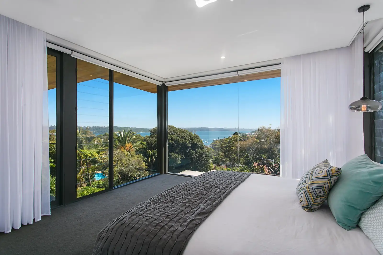 7A Fitzwilliam Road, Vaucluse Sold by Sydney Sotheby's International Realty - image 3