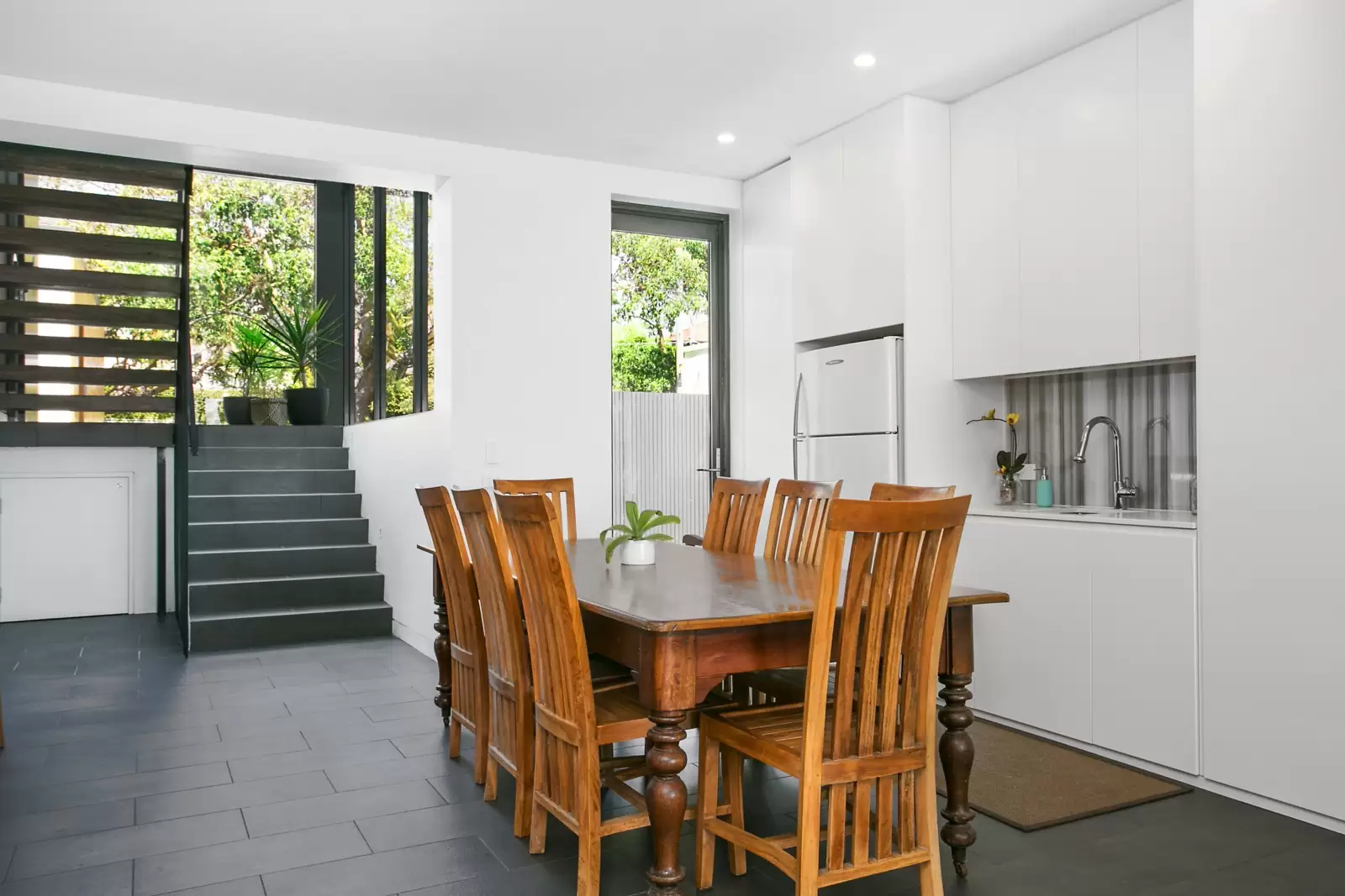 7A Fitzwilliam Road, Vaucluse Sold by Sydney Sotheby's International Realty - image 5