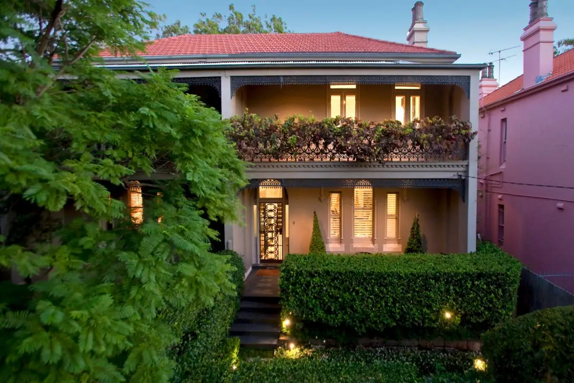 9 Albert Street, Edgecliff Sold by Sydney Sotheby's International Realty - image 1