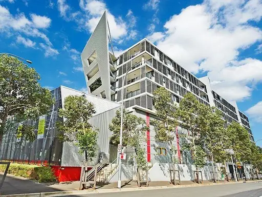 110/11a Lachlan Street, Waterloo Leased by Sydney Sotheby's International Realty