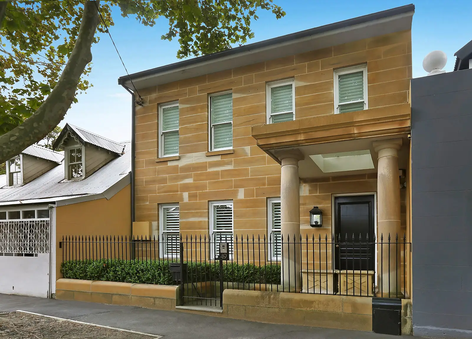 49 Ocean Street, Woollahra Sold by Sydney Sotheby's International Realty - image 1