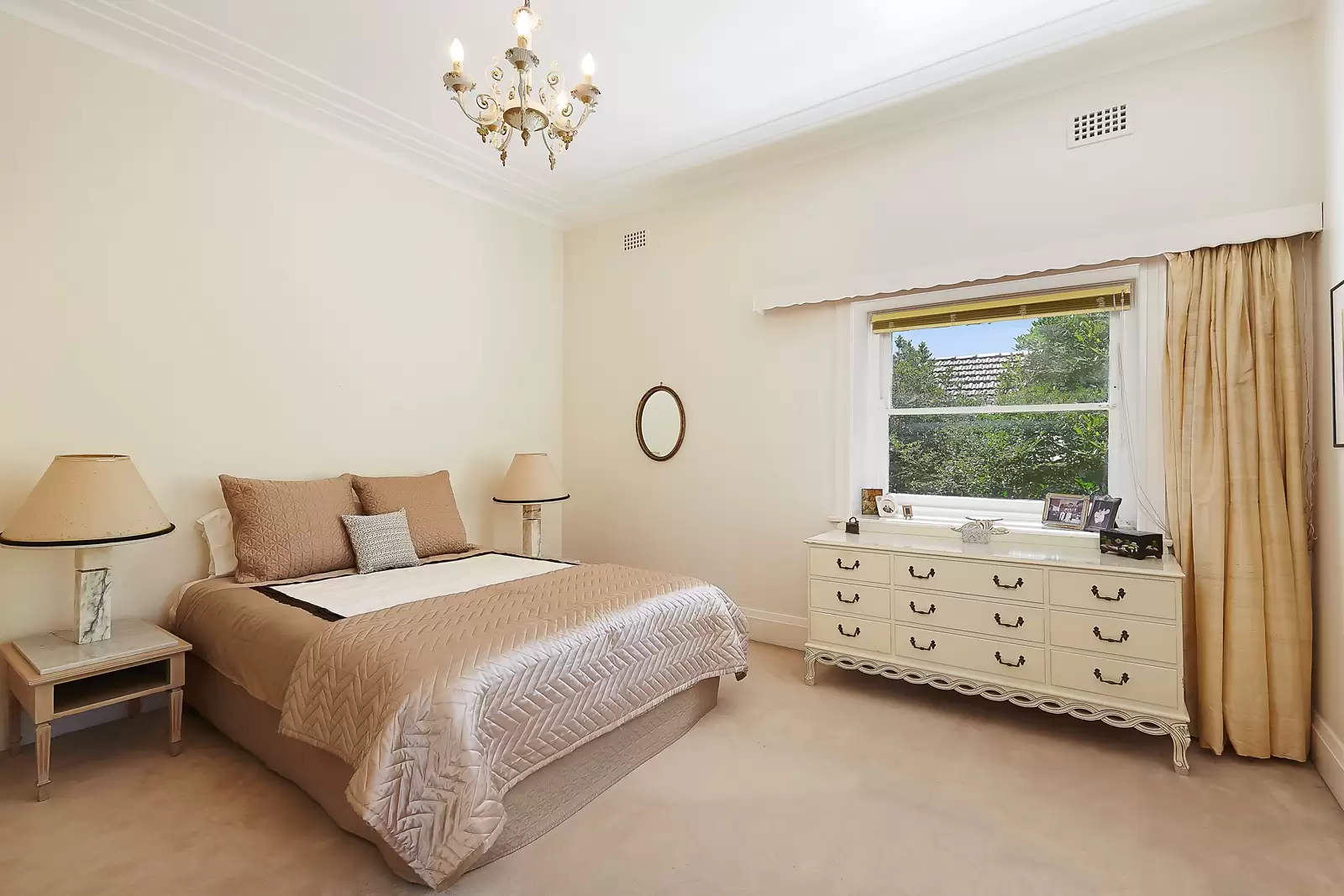 56 Beresford Road, Rose Bay Sold by Sydney Sotheby's International Realty - image 1