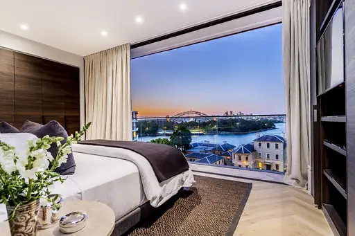 Penthouse 20 '10 Wylde Street', Potts Point Sold by Sydney Sotheby's International Realty