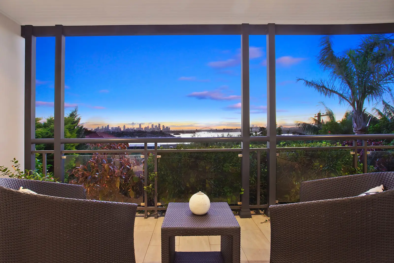 37 Chamberlain Avenue, Rose Bay Sold by Sydney Sotheby's International Realty - image 3