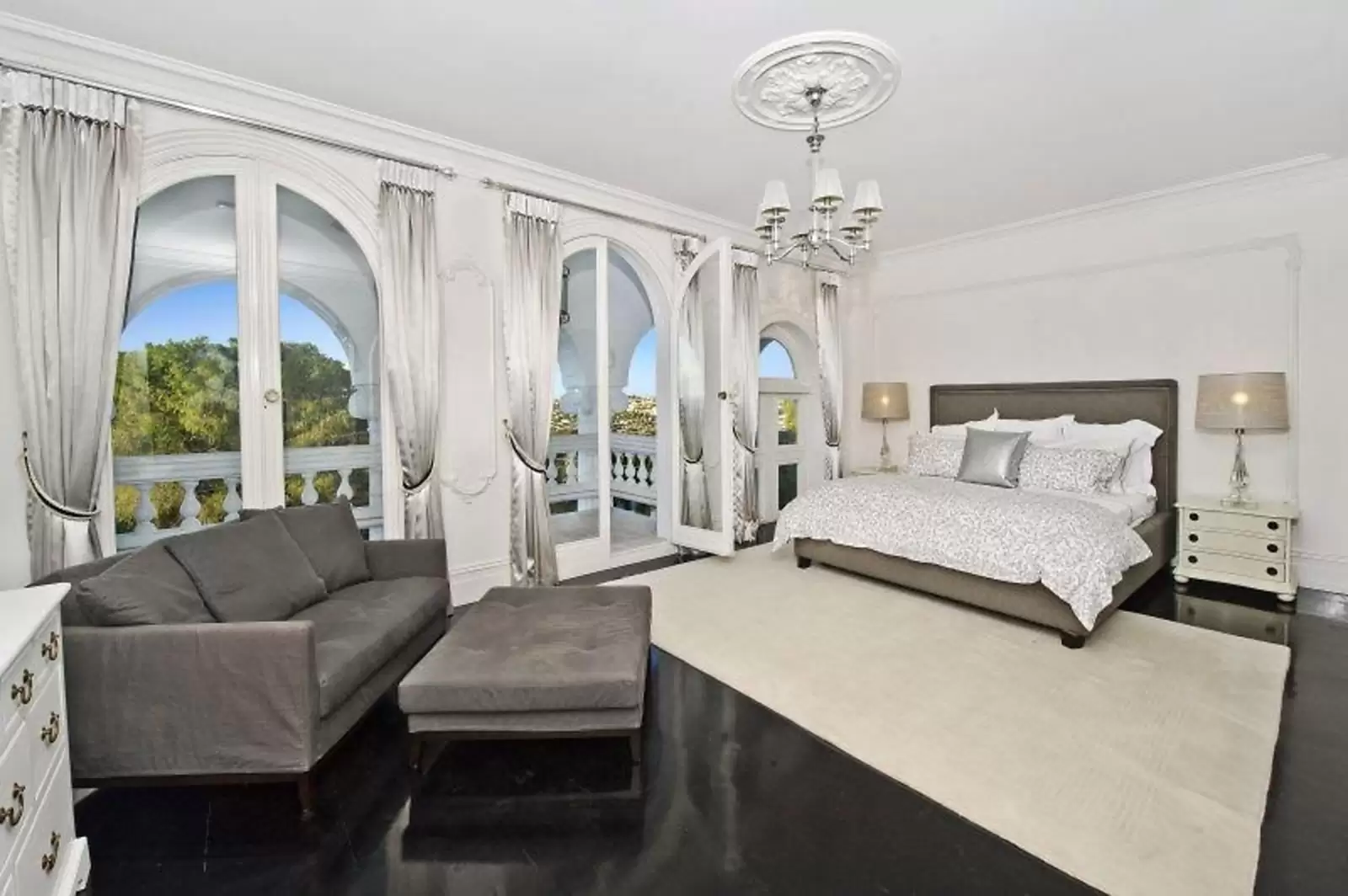 12 Benelong Crescent, Bellevue Hill Sold by Sydney Sotheby's International Realty - image 4