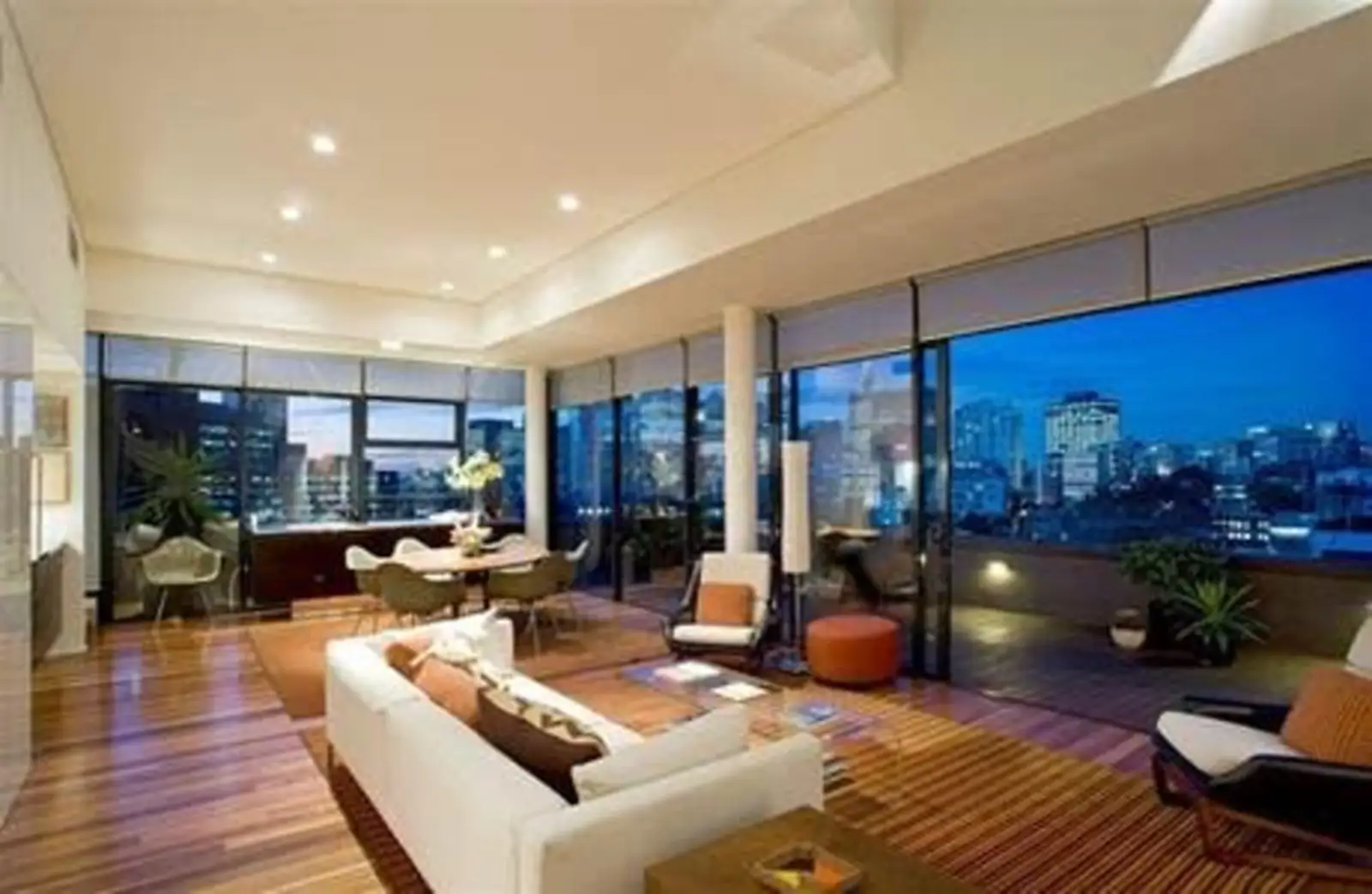 701/28 Bellevue Street ' The Delano', Surry Hills Sold by Sydney Sotheby's International Realty - image 3