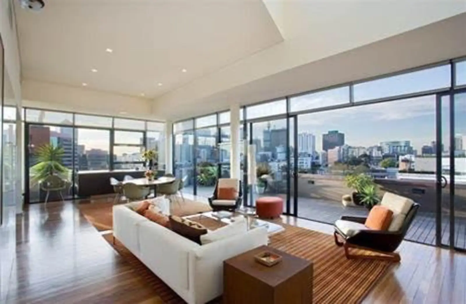 701/28 Bellevue Street ' The Delano', Surry Hills Sold by Sydney Sotheby's International Realty - image 1