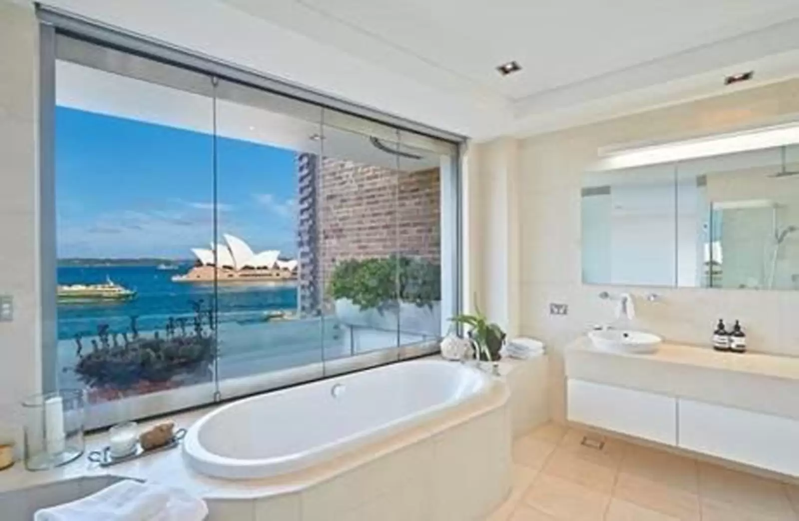 Penthouse 6/8 Hickson Road, Sydney Sold by Sydney Sotheby's International Realty - image 1