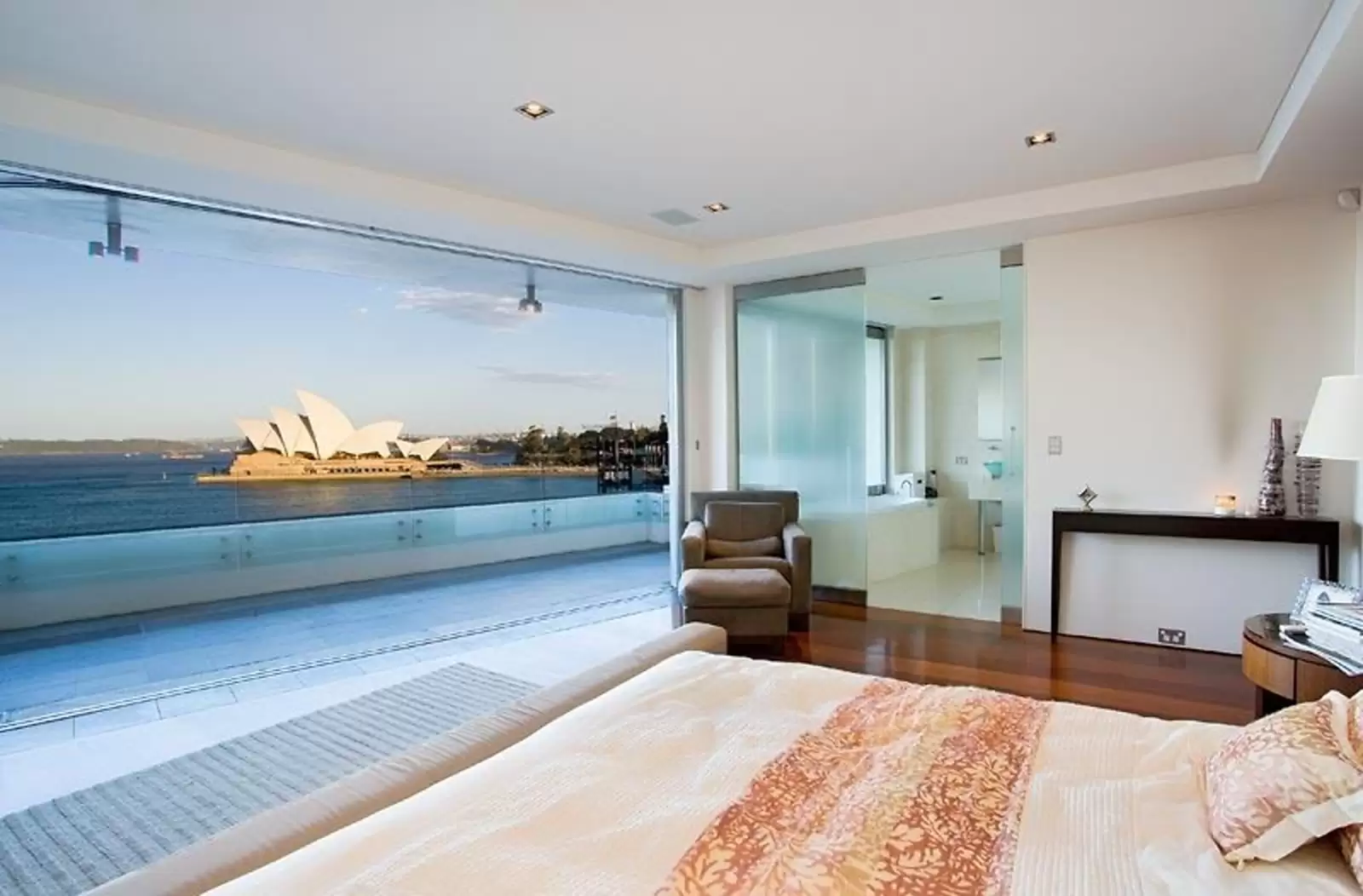 Penthouse 6/8 Hickson Road, Sydney Sold by Sydney Sotheby's International Realty - image 6