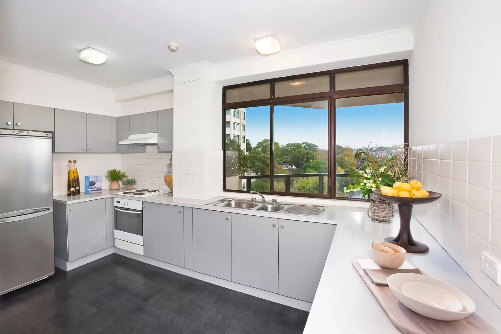 Edgecliff Sold by Sydney Sotheby's International Realty - image 8