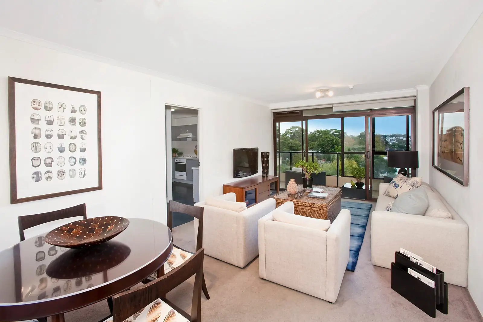 Edgecliff Sold by Sydney Sotheby's International Realty - image 3