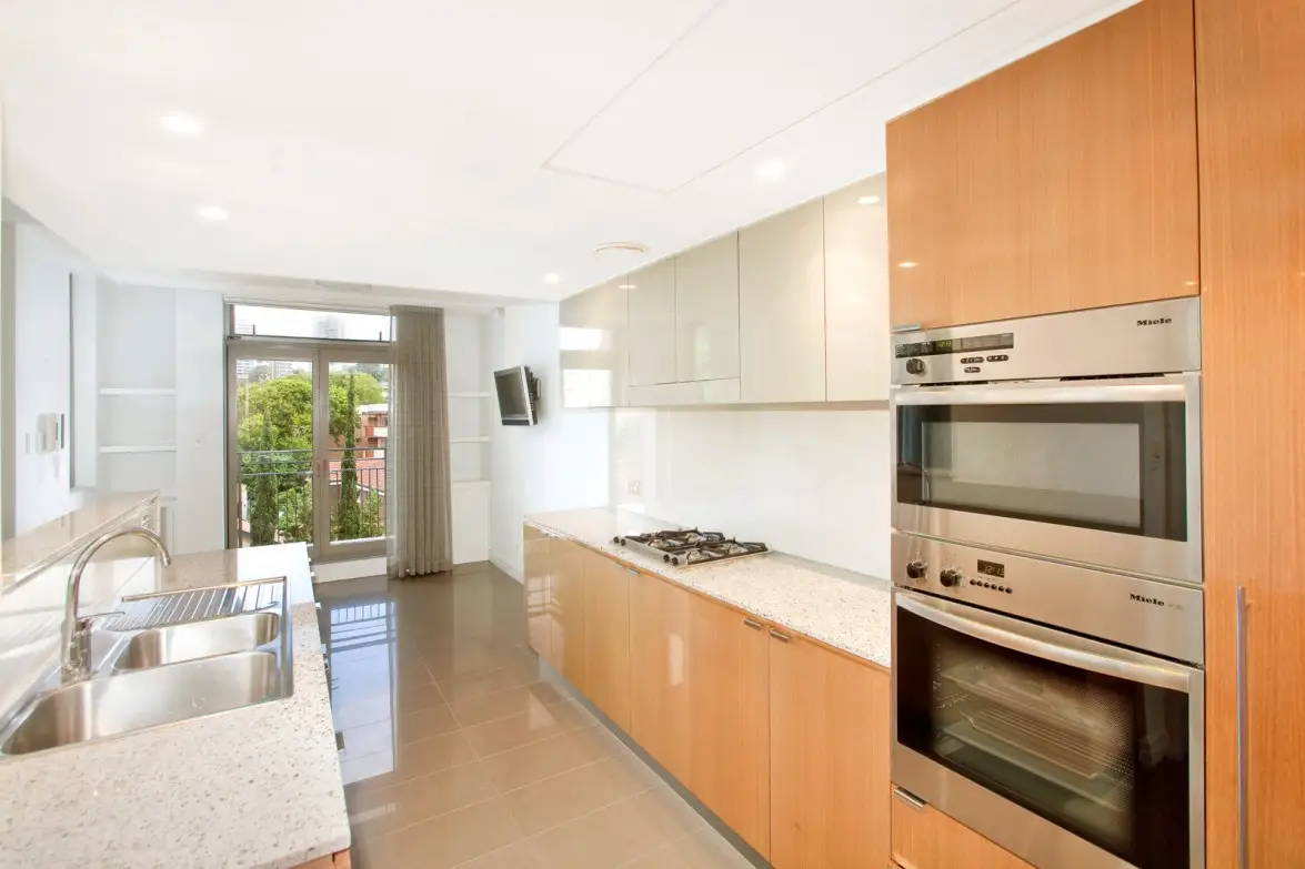 43/51 William Street, Double Bay Sold by Sydney Sotheby's International Realty - image 2