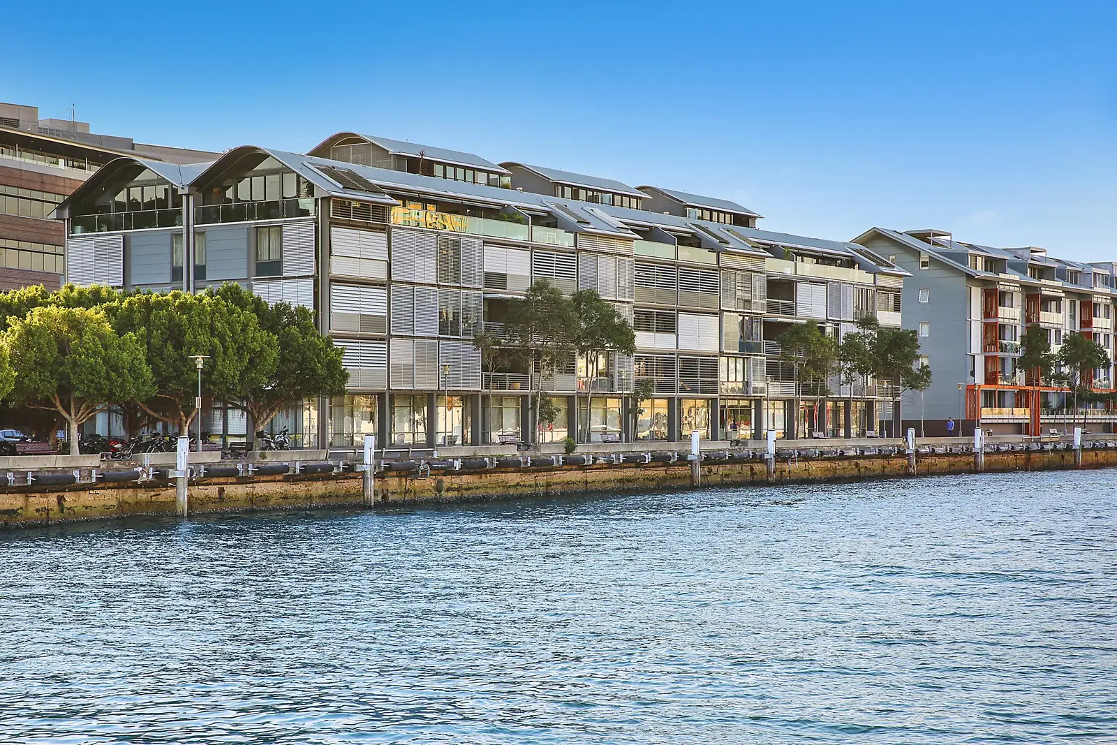 14 Wharf Crescent, The Penthouse, Pyrmont Sold by Sydney Sotheby's International Realty - image 1