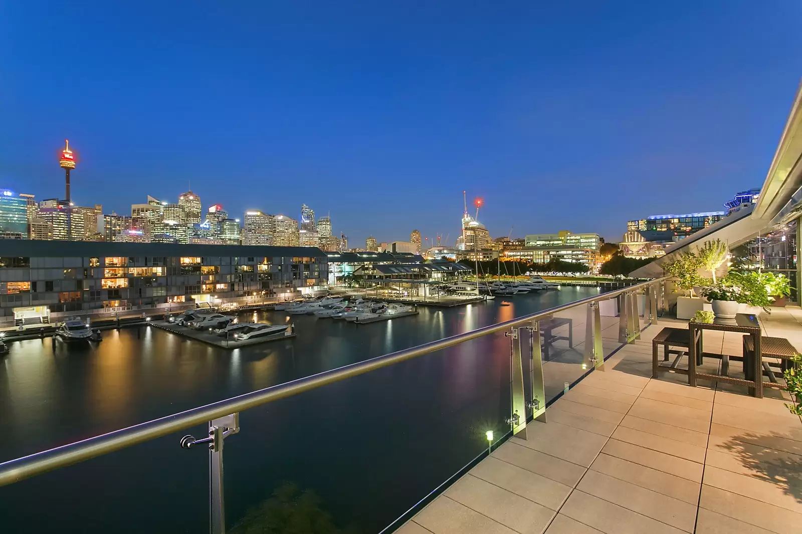 14 Wharf Crescent, The Penthouse, Pyrmont Sold by Sydney Sotheby's International Realty - image 14