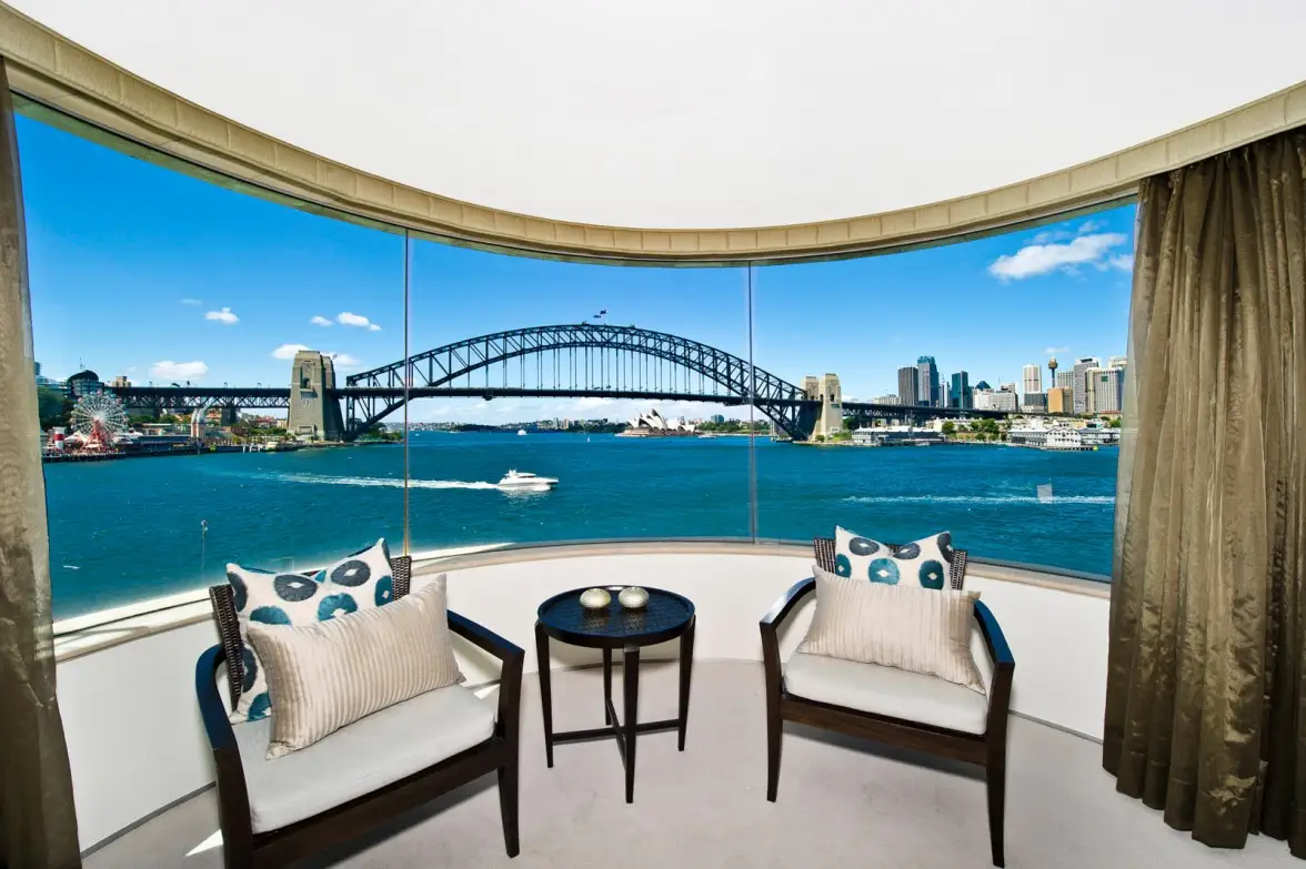 B/8 Henry Lawson Avenue, Mcmahons Point Sold by Sydney Sotheby's International Realty - image 1