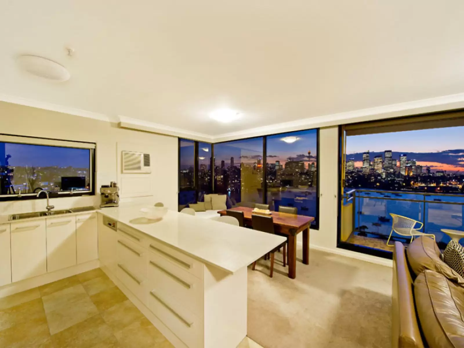 7B/23 Thornton Street, Darling Point Sold by Sydney Sotheby's International Realty - image 6