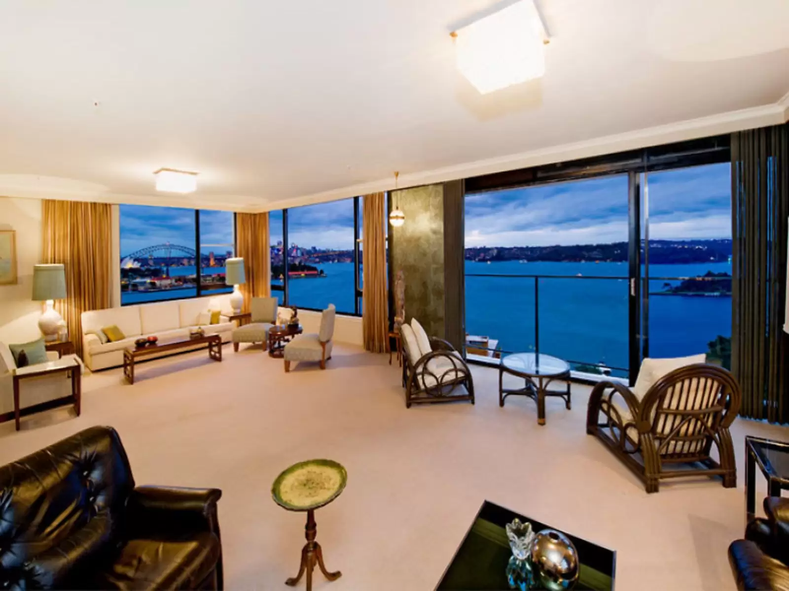 'Longwood 9A/5-11 Thornton Street, Darling Point Sold by Sydney Sotheby's International Realty - image 6