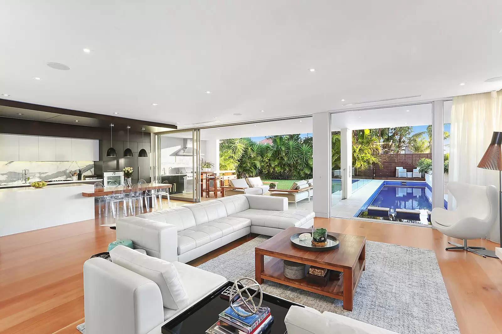 14 Village Lower Road, Vaucluse Sold by Sydney Sotheby's International Realty - image 4