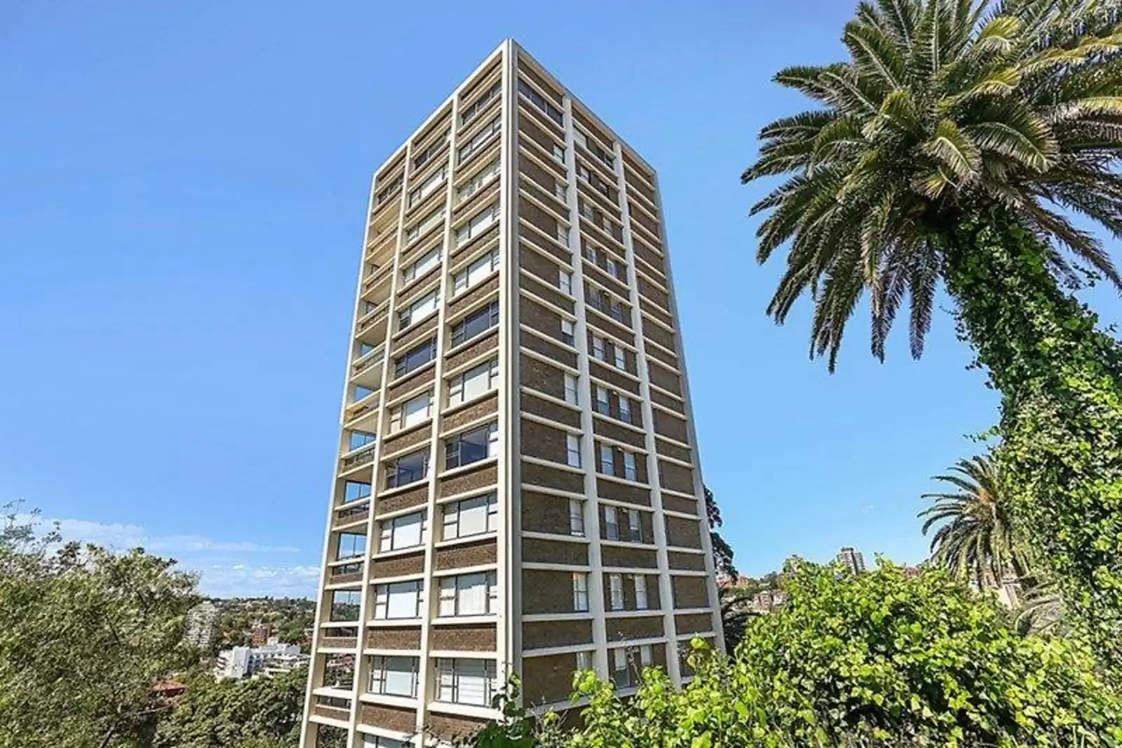 2/4 Marathon Road, Darling Point Sold by Sydney Sotheby's International Realty - image 1