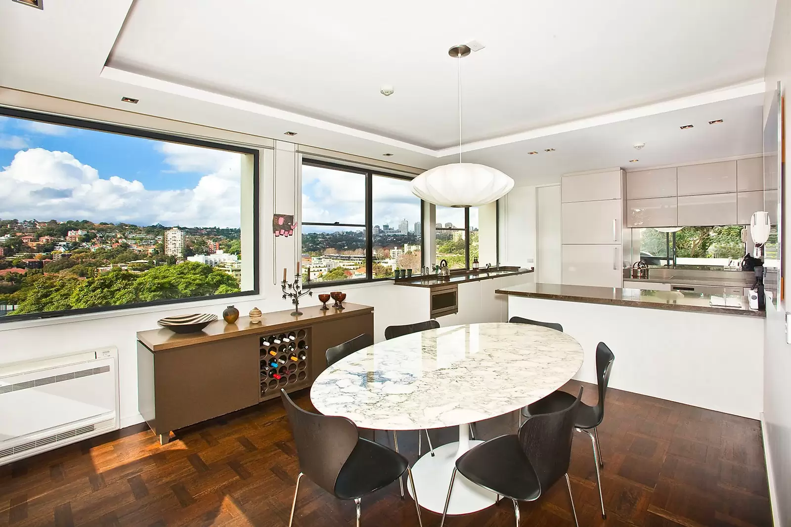 Photo #5: 2/4 Marathon Road, Darling Point - Sold by Sydney Sotheby's International Realty