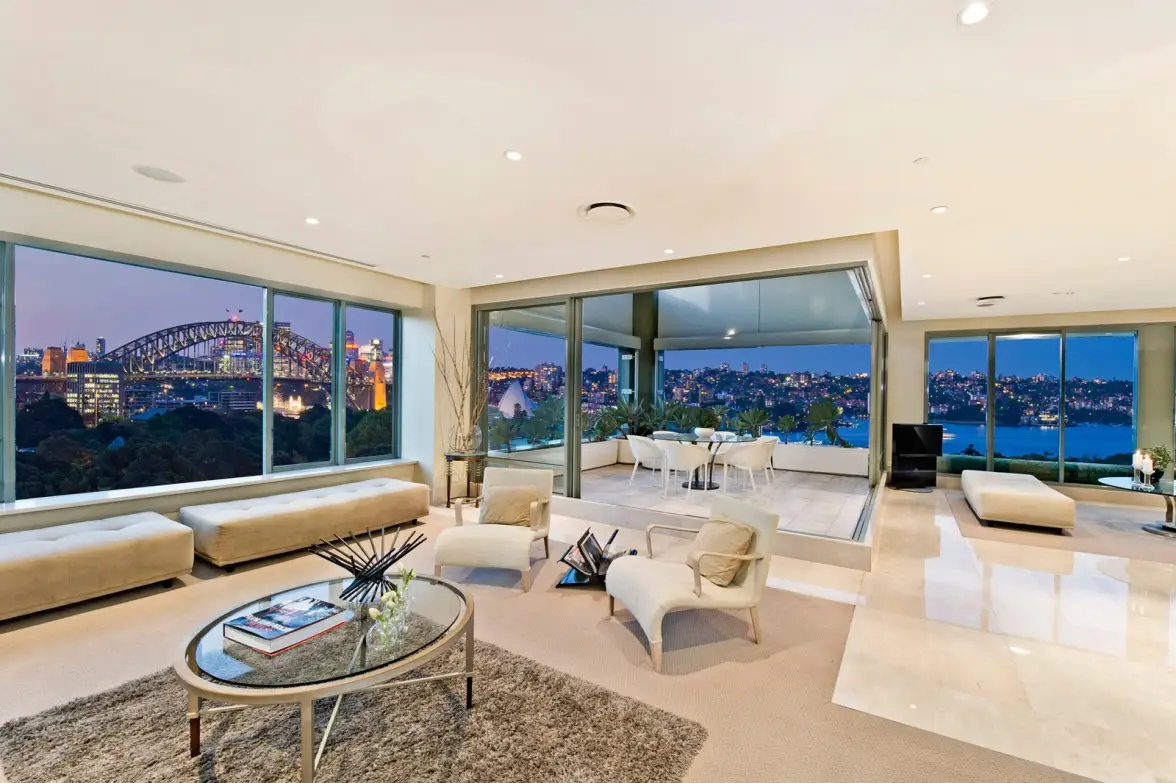 1501/22-40 Sir John Young Crescent, Woolloomooloo Sold by Sydney Sotheby's International Realty - image 1